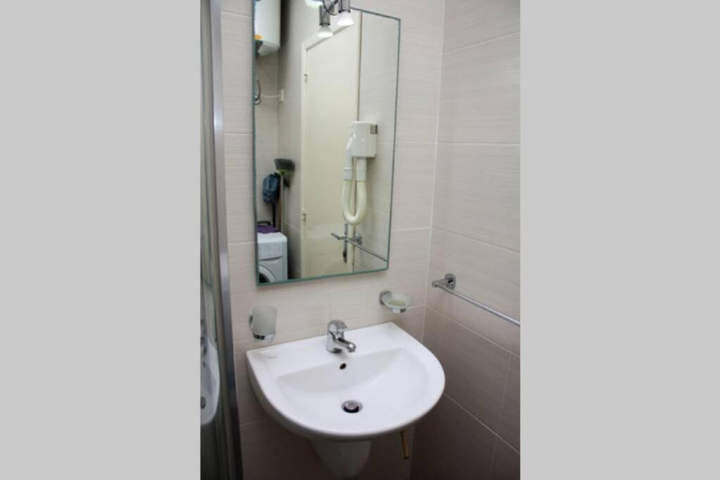 Fiesta Apartment Seaview Mellieha Exterior foto
